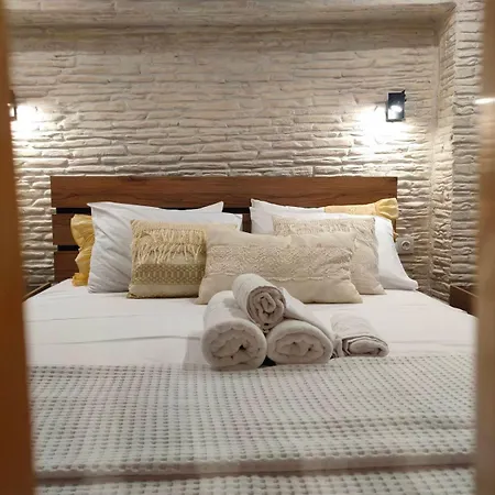 Casa Litharaki *