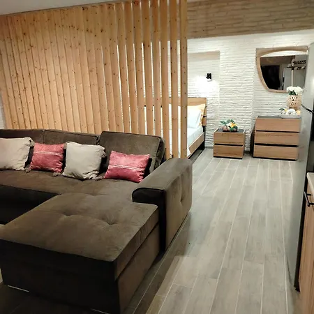 Status Apartmán