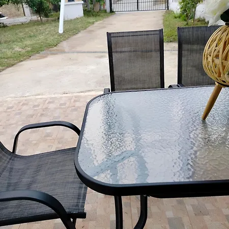 Casa Litharaki Apartment *